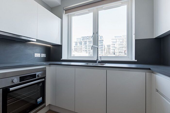 1 Bedroom Flat To Rent In Avonmore Road, London, W14
