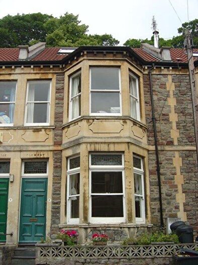 5 Bedroom House To Rent In Cornwallis Avenue –, BS8