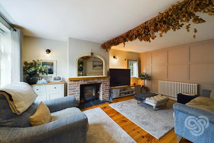 3 Bedroom Semi-Detached House For Sale In Sandon Road, Hilderstone, ST15