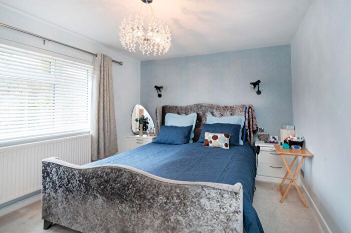3 Bedroom Detached Bungalow For Sale In Greenfield Crescent, Stonesfield, OX29