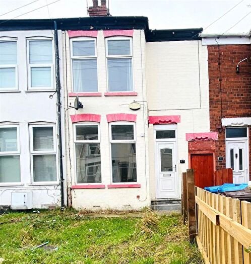 2 Bedroom House For Sale In Cyprus Street, Hull, HU9