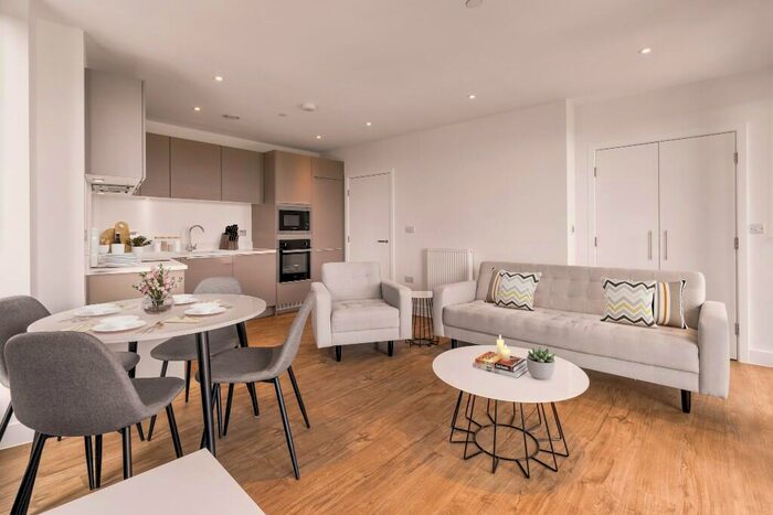 1 Bedroom Apartment To Rent In Station Road, London, SE13