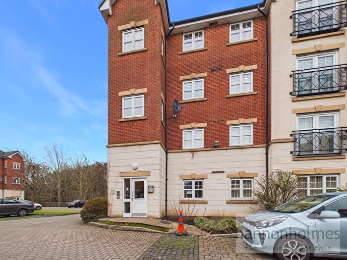 2 Bedroom Apartment For Sale In Astley Brook Close Bolton Lancashire, BL1