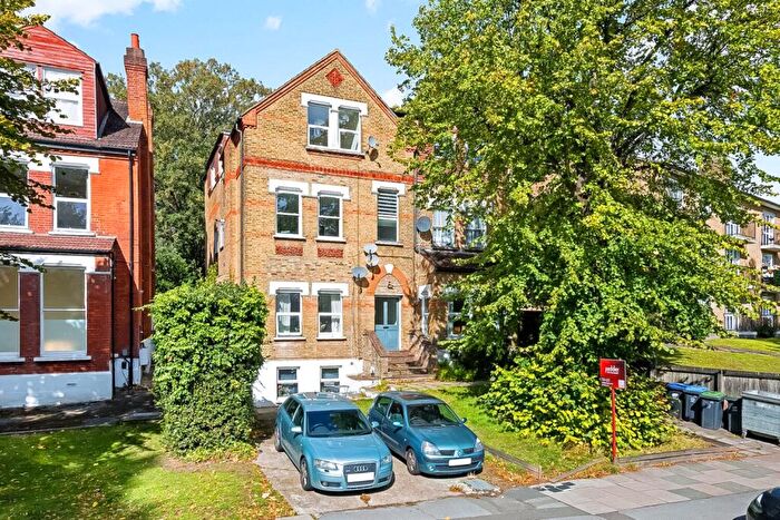 2 Bedroom Apartment To Rent In Sydenham Avenue, Sydenham, London, SE26