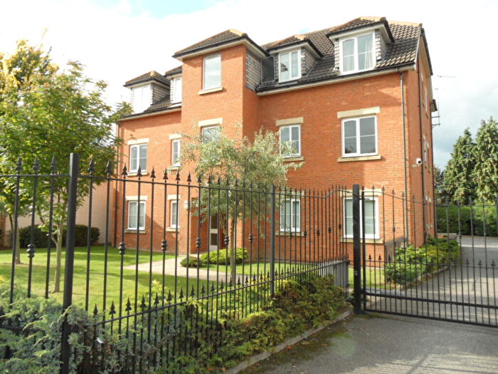 2 Bedroom House To Rent In Whisper Mews, High Street, Luton, LU4