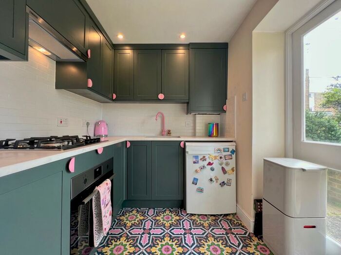 1 Bedroom Flat To Rent In Montpelier Terrace, Brighton, BN1