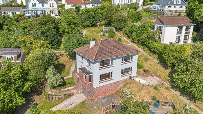 4 Bedroom Detached House For Sale In Rundle Road, Newton Abbot, TQ12