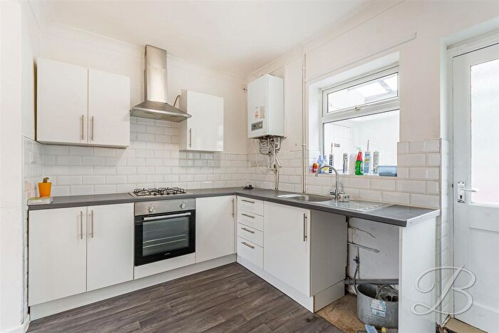 3 Bedroom Terraced House To Rent In Hibbert Crescent, Sutton-In-Ashfield, NG17