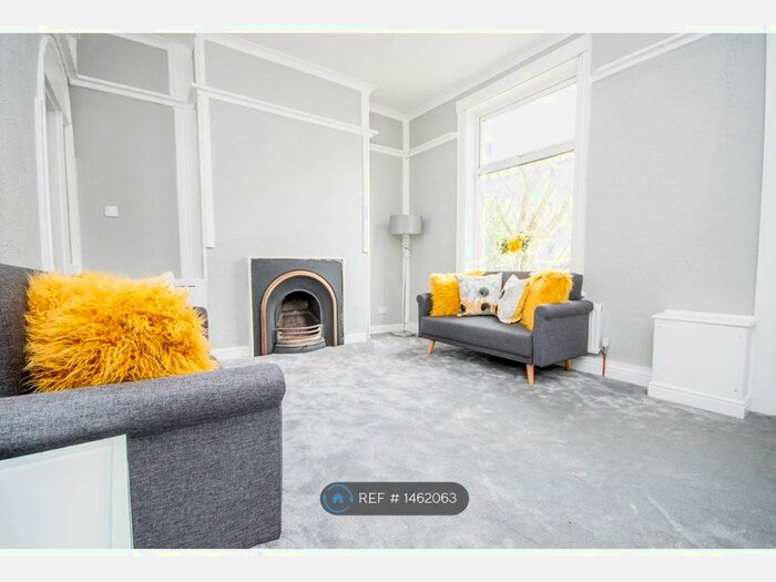 3 Bedroom Terraced House To Rent In Walmsley Street, Darwen, BB3