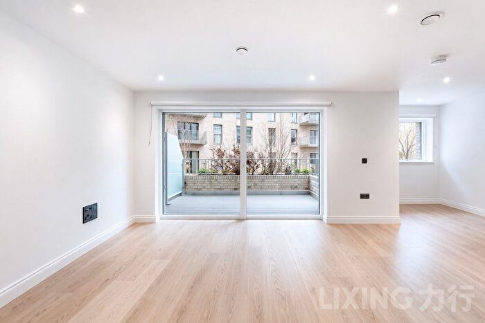 1 Bedroom Flat To Rent In Watermeadow Lane, Bow, SW6