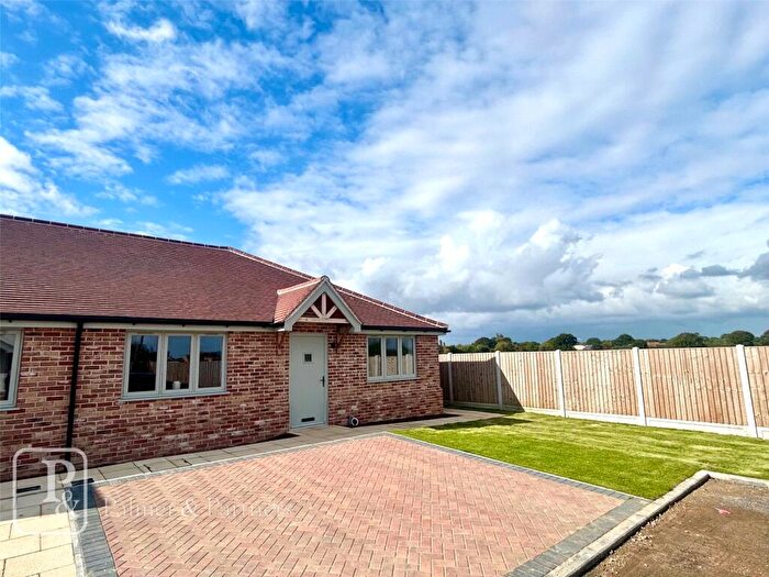 2 Bedroom Bungalow For Sale In Madeleine Gardens, Great Holland, Frinton-On-Sea, Essex, CO13