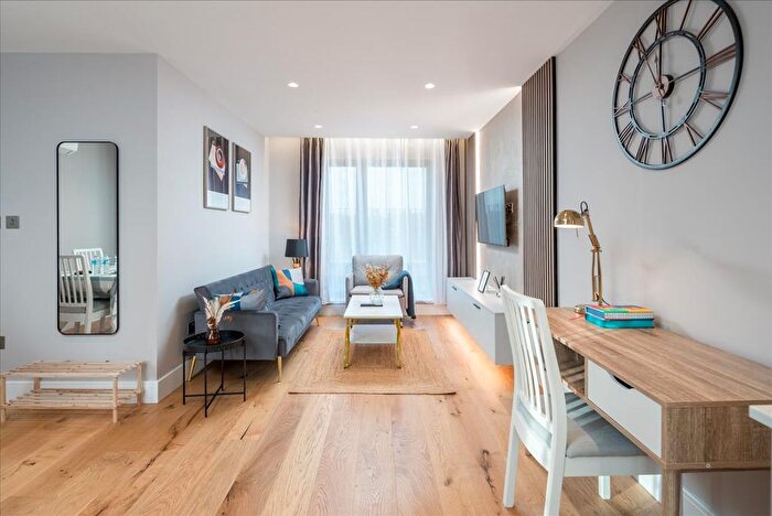 2 Bedroom Flat To Rent In Kingsbury Road, London, NW9