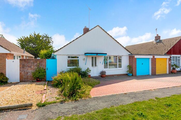 3 Bedroom Detached Bungalow For Sale In Broyle Paddock, Ringmer, BN8