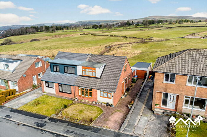 3 Bedroom Semi Detached House For Sale In , Chatterton Drive, Baxenden, Accrington, BB5