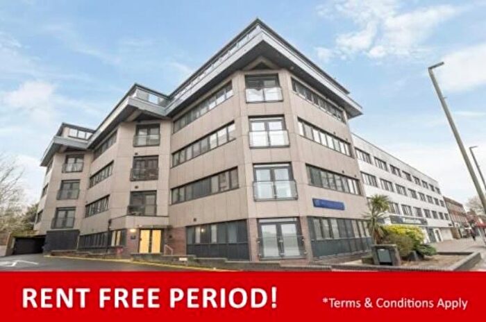 1 Bedroom Flat To Rent In High Road, Whetstone, N20