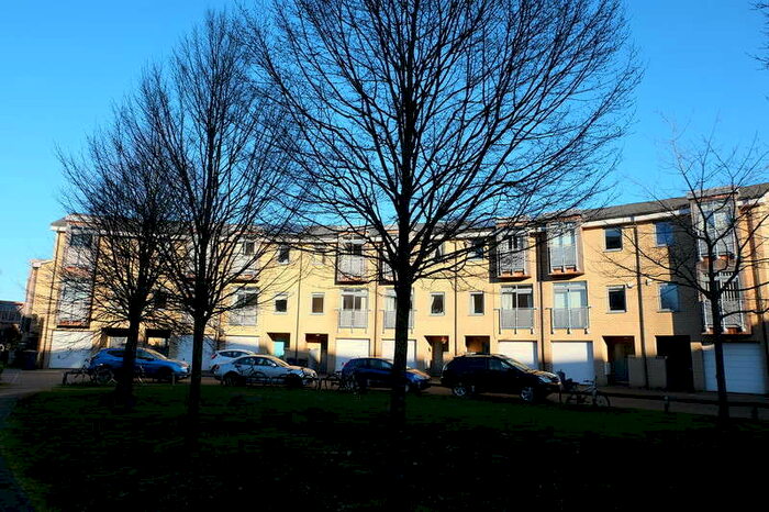 4 Bedroom Town House To Rent In Rustat Avenue, Cambridge, CB1