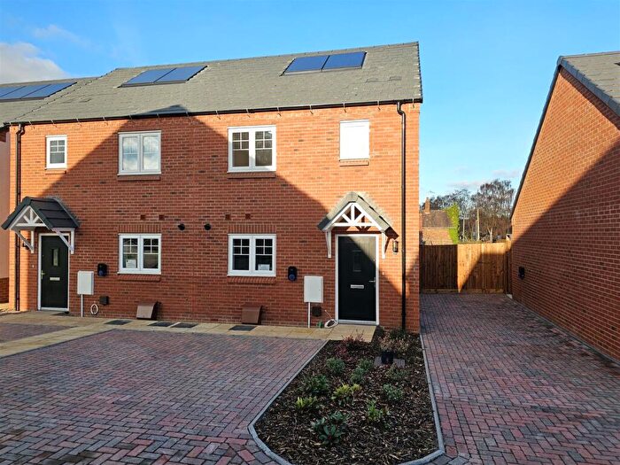 3 Bedroom Semi-Detached House For Sale In Kinver Green, White Hill, Kinver, DY7