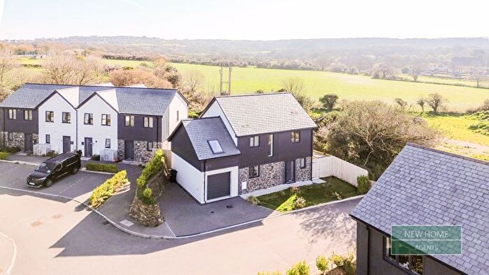 5 Bedroom Detached House For Sale In Poltair Close, Barripper, Cornwall, TR14