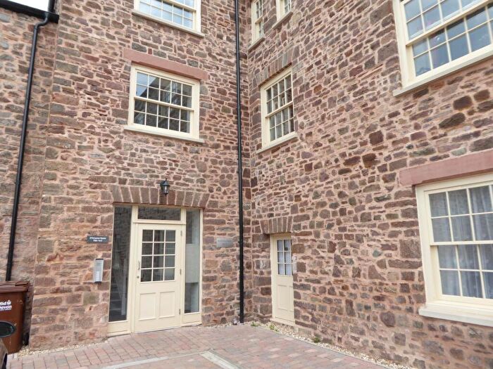 2 Bedroom Flat To Rent In Perreyman Square, Tiverton, EX16