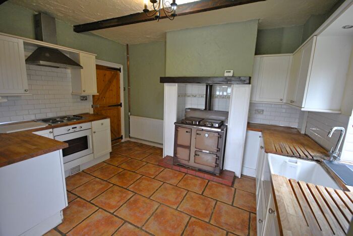 3 Bedroom Cottage For Sale In Hesley, Doncaster, DN11