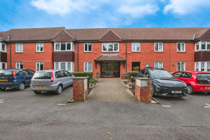 1 Bedroom Flat For Sale In Violet Hill Road, Stowmarket, IP14