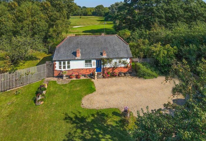 3 Bedroom Detached House To Rent In Wilford Road, Ruddington, Nottingham, NG11