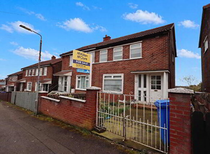 3 Bedroom Semi-Detached House For Sale In Glenbryn Parade, Belfast, BT14