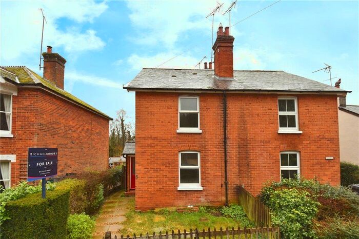 3 Bedroom Semi-Detached House For Sale In Barley Hill, Dunbridge, Romsey, Hampshire, SO51