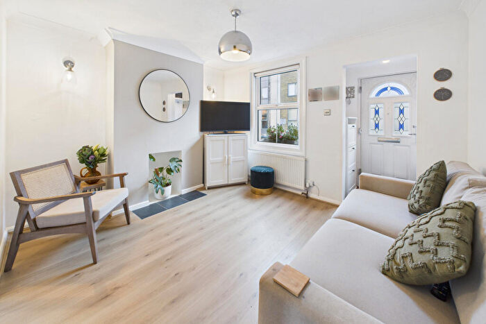 2 Bedroom Semi-Detached House For Sale In Cotterells, Hemel Hempstead, HP1