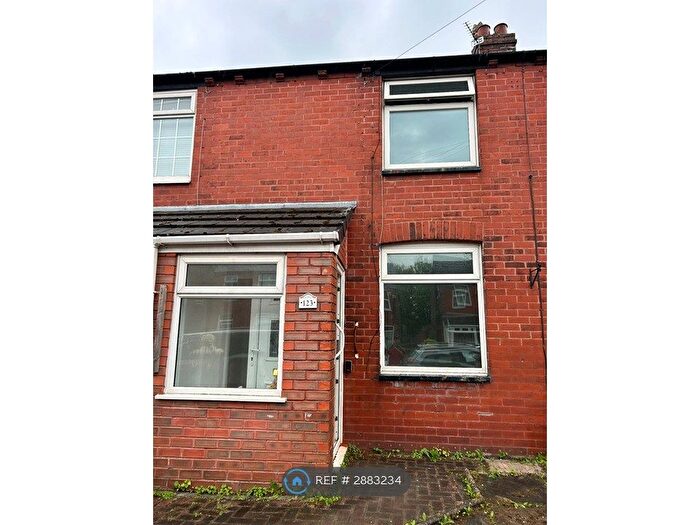 2 Bedroom Terraced House To Rent In Doulton St, St Helens, WA10