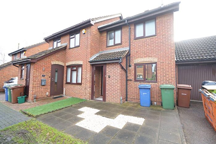 2 Bedroom Semi-Detached House To Rent In Hogg Lane, Grays, RM16