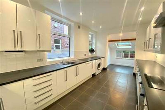 3 Bedroom Terraced House To Rent In Haddon Grove, Sale, M33