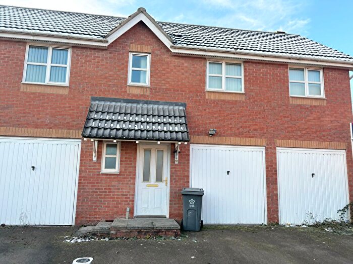 3 Bedroom Terraced House To Rent In Blacksmith Place, Leicester, LE5