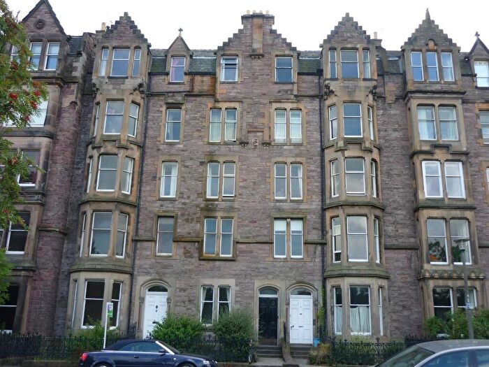 3 Bedroom Flat To Rent In Warrender Park Terrace, Marchmont, Edinburgh, EH9