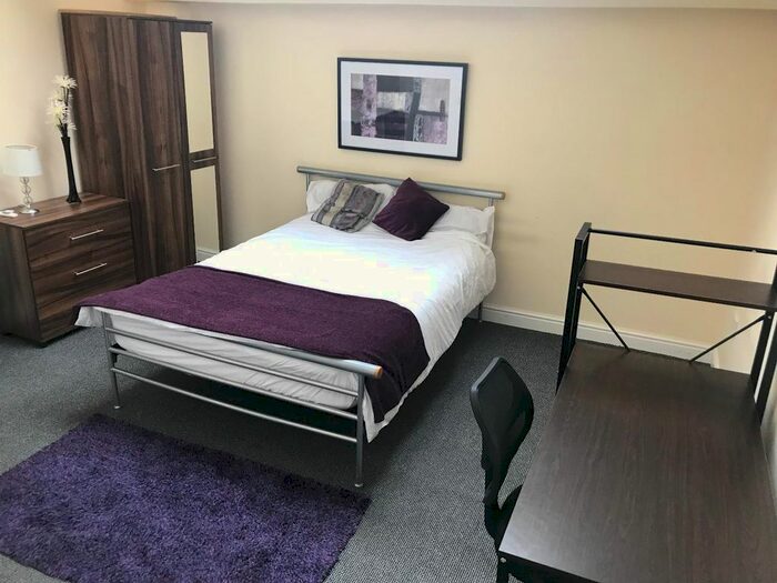 Studio To Rent In Percy Street, Hanley, Stoke-On-Trent, ST1