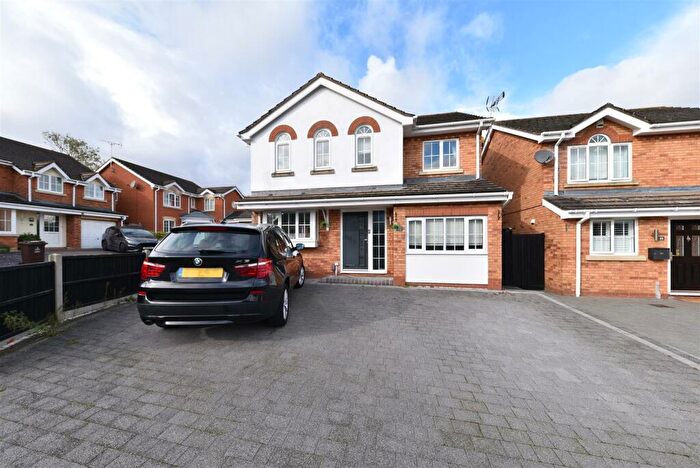 5 Bedroom Detached House To Rent In Jackdaw Close, Stevenage, SG2