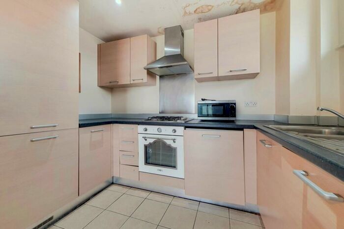 2 Bedroom Flat To Rent In Spring Place, Barking, IG11