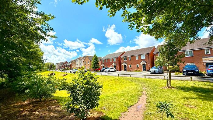 2 Bedroom Semi Detached House For Sale In Nine Elms Road, Stirchley, Birmingham, B30