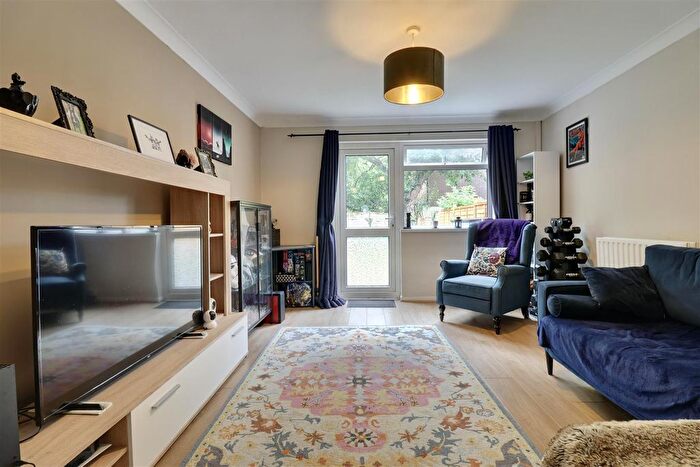 2 Bedroom Terraced House For Sale In Hathaway Gardens, Waterlooville, PO7