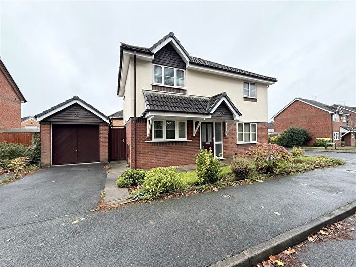 3 Bedroom Detached House For Sale In Foxwood, St. Helens, WA9