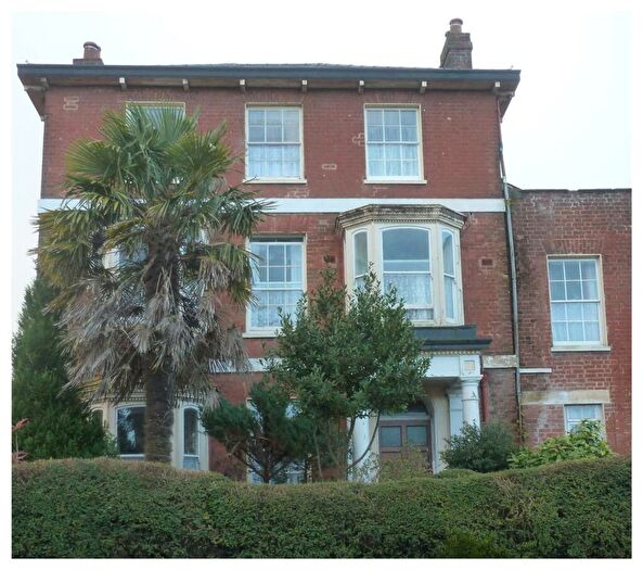 2 Bedroom Apartment To Rent In Salutary Mount, Heavitree, Exeter, EX1