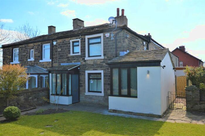 2 Bedroom Semi-Detached House To Rent In Station Lane, Birkenshaw, BD11