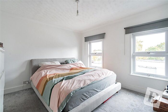 2 Bedroom Terraced House For Sale In Denton Street, Gravesend, Kent, DA12