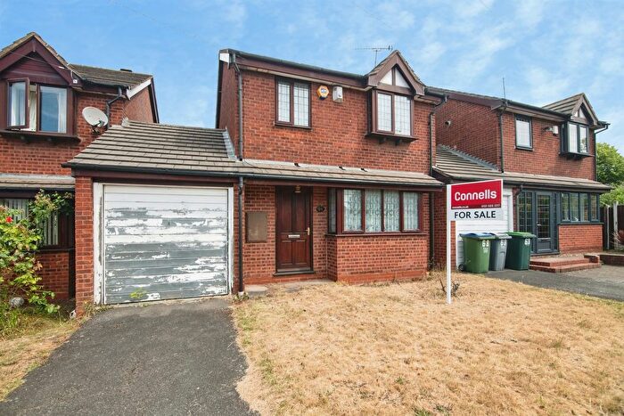 3 Bedroom Link Detached House For Sale In Arthur Street, West Bromwich, B70