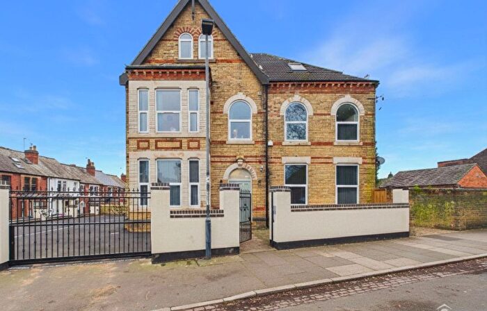 2 Bedroom Flat To Rent In Cobden Street, Church View, DE22