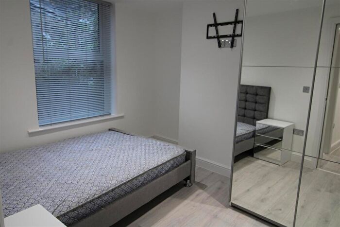 1 Bedroom Private Hall To Rent In Fl, Stonewell, Lancaster, AT1