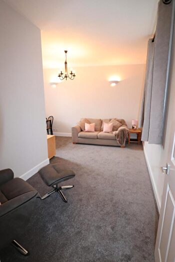1 Bedroom Flat To Rent In Crown Street, Aberdeen, AB11