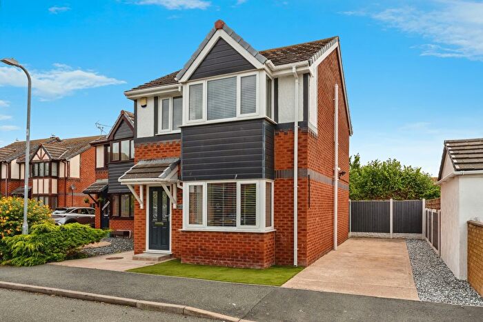 3 Bedroom Detached House For Sale In Hyde Park, Rhyl, Clwyd, LL18