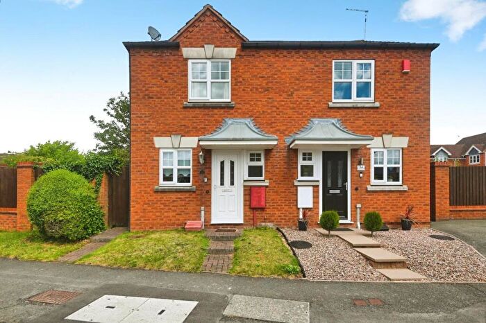 2 Bedroom Semi-Detached House For Sale In Rickyard Close, Polesworth, Tamworth, B78