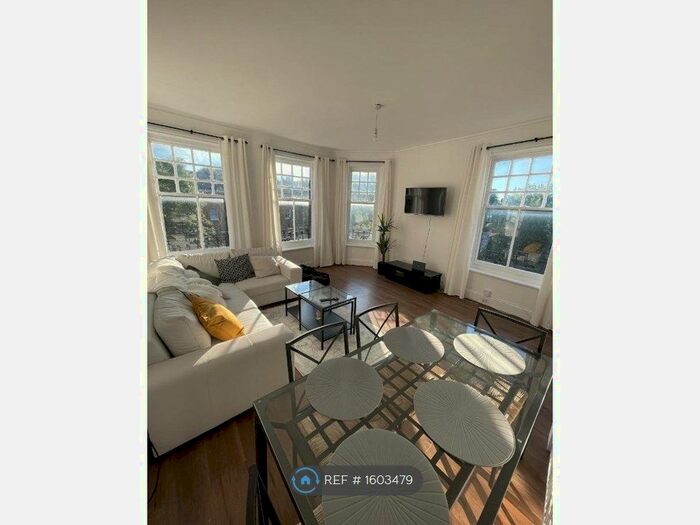 2 Bedroom Flat To Rent In Lee Road, London, SE3